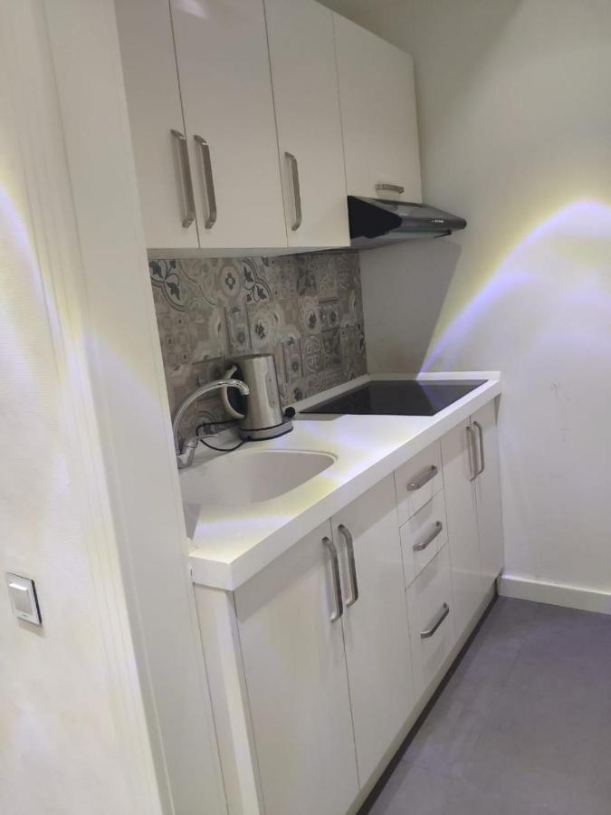 Park Azure Apartment Deluxe 2 Bedroom 巴库 外观 照片