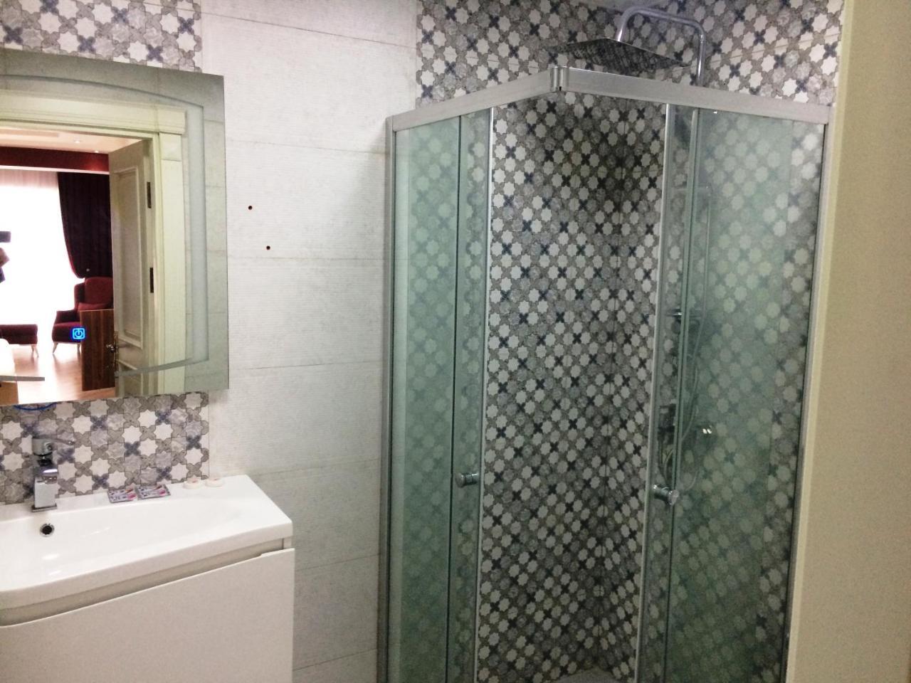 Park Azure Apartment Deluxe 2 Bedroom 巴库 外观 照片